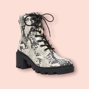 Madden Girl Dillan Boot